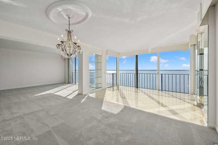 Property Photo: 2970 St Johns Avenue 11G FL 32205