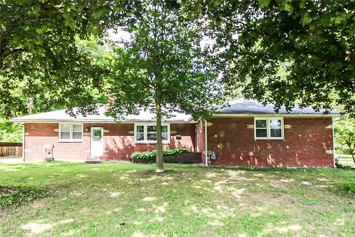 1926 Brandon Avenue  Youngstown OH 44514 photo