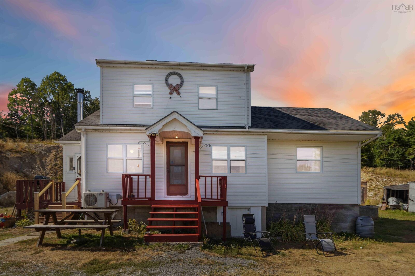 Property Photo: 6847 St Margarets Bay Road NS B3Z 1X8