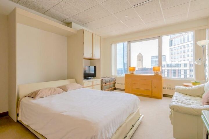 Property Photo: 431 S 7th Street 2635 MN 55415