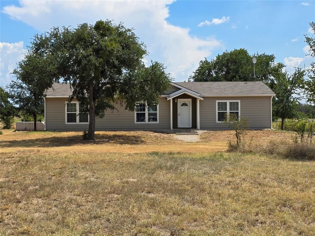 Property Photo: 224 Rocky Hill Road TX 76801