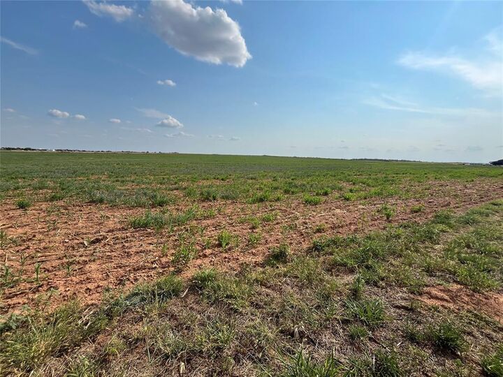 Property Photo: 25999 N N Cr 206 OK 73521
