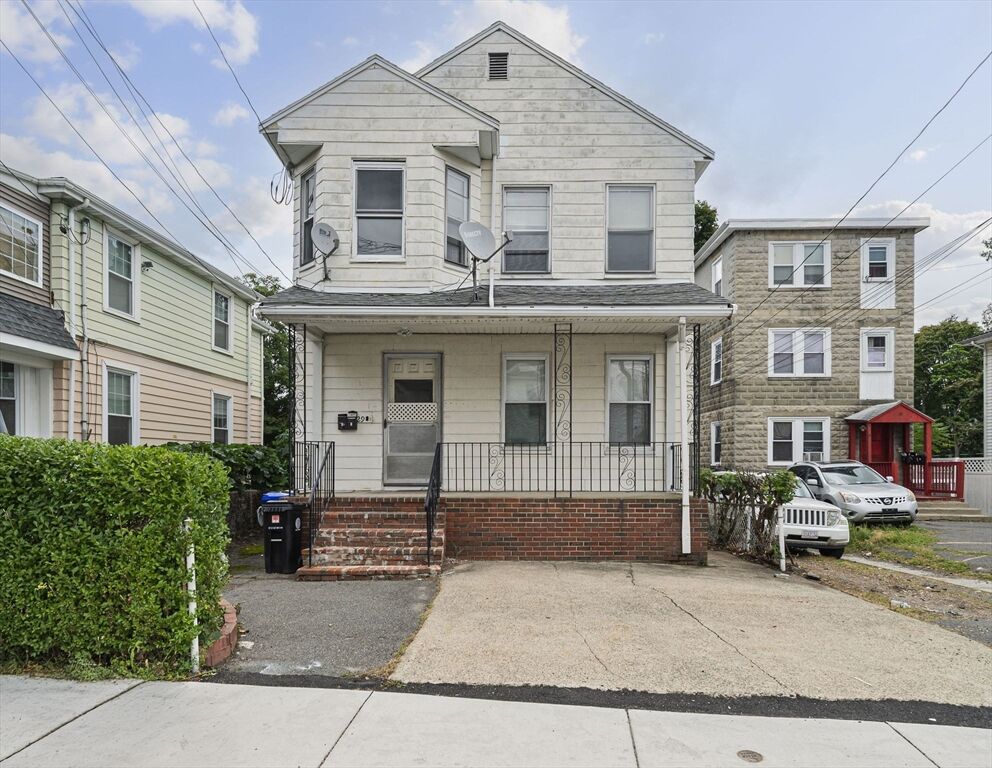 Property Photo:  29 Lincoln St  MA 02148 