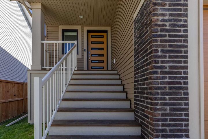 Property Photo:  1366 Pacific Circle W  AB T1J 5V3 