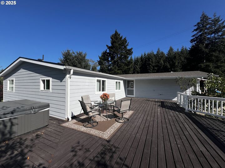 Property Photo:  97040 Henderson  OR 97415 