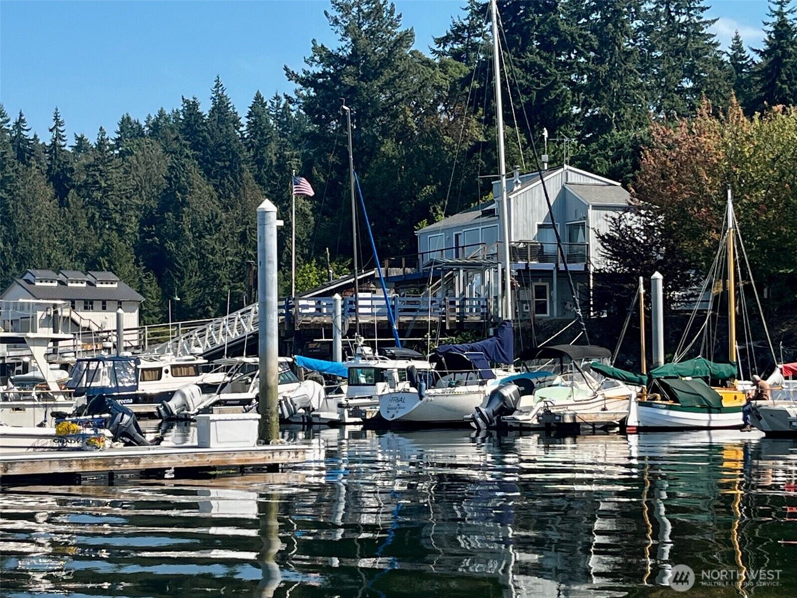 Property Photo: 5834 Ward Avenue NE A-9 WA 98110