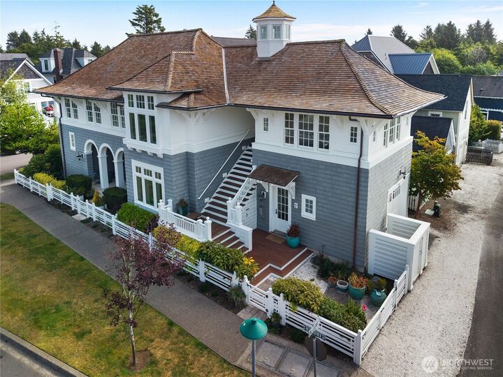 Property Photo:  7 E Myrtle Lane  WA 98571 
