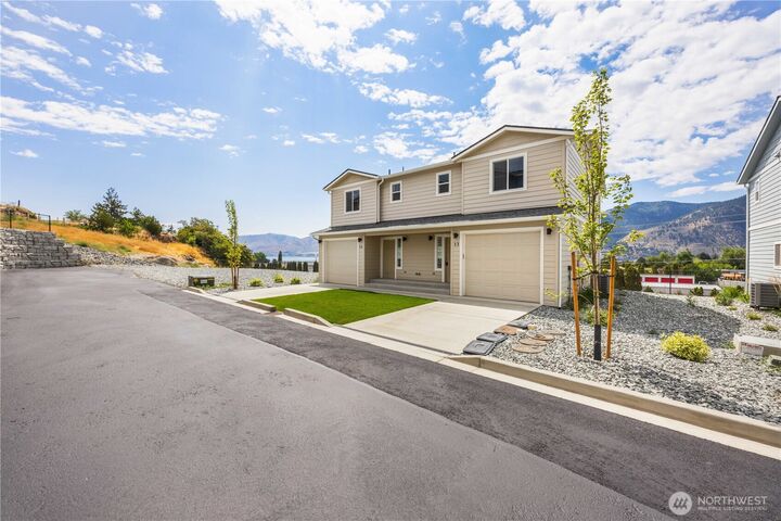 Property Photo: 51 Phoebe Lane 14 WA 98831