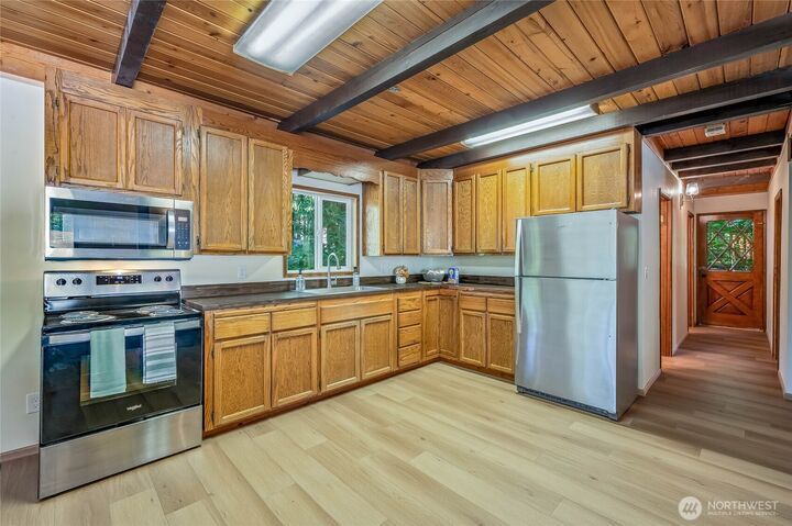 Property Photo: 18635 Rieche Road WA 98826