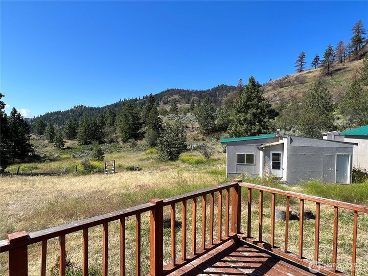 Property Photo:  113  Eagles Bluff Road  WA 98844 