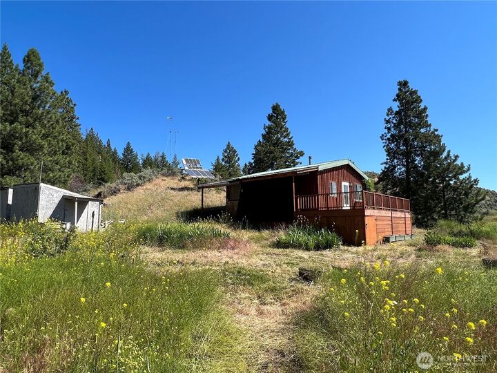 Property Photo:  113  Eagles Bluff Road  WA 98844 