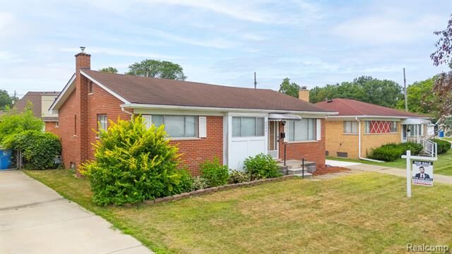 Property Photo: 20901 Crestmont Lane MI 48127