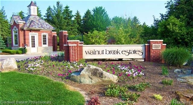 2530 South Boulevard W  Rochester Hills MI 48309 photo