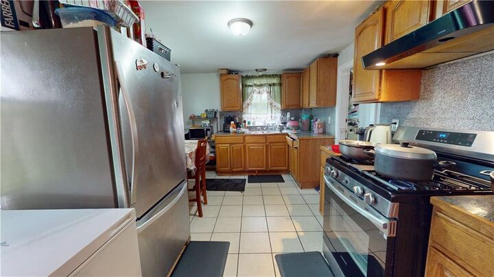 Property Photo:  116 Waldo Street  RI 02907 