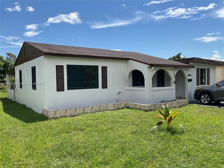 Property Photo: 1150 NE 143rd St FL 33161