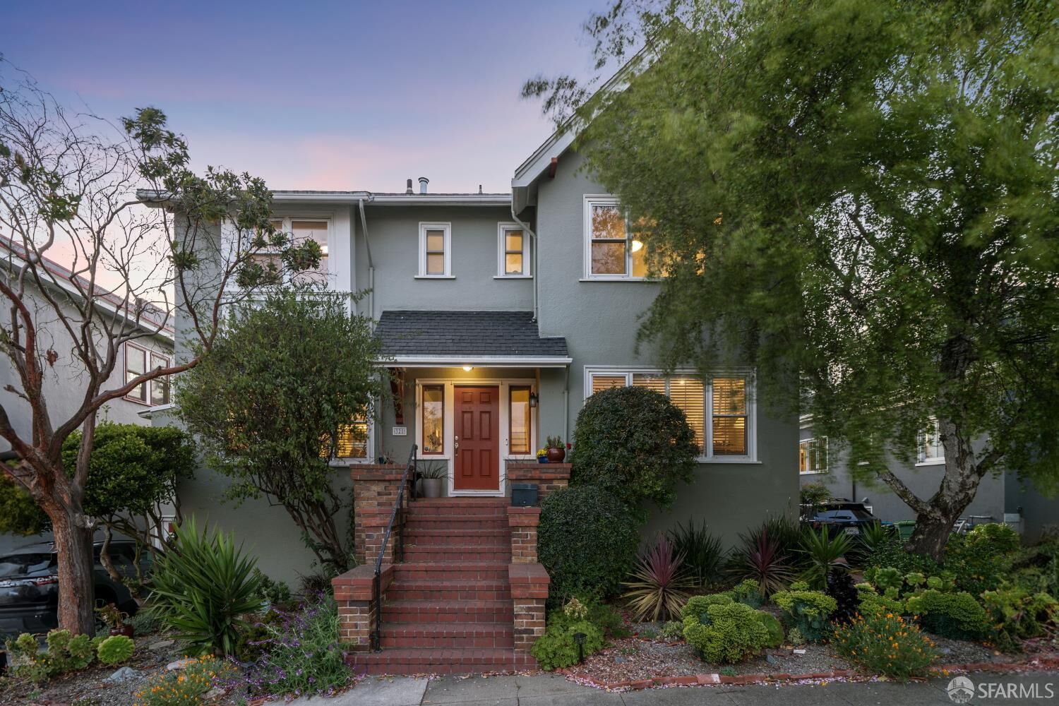 Property Photo:  320 Wawona Street  CA 94127 