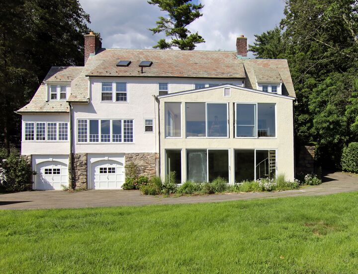 Property Photo: