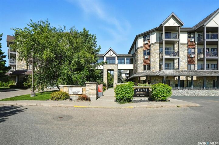 Property Photo: 1622 Acadia Drive 208 SK S7H 5H7