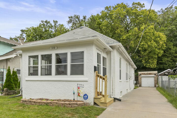 Property Photo: 110 15th Avenue IA 51503