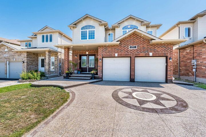 Property Photo:  946 Pebblecreek Court N  ON N2A 0C5 