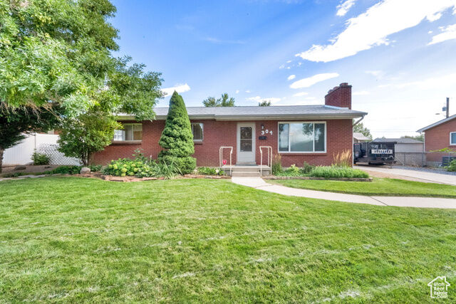 Property Photo: 304 E 1250 N UT 84010