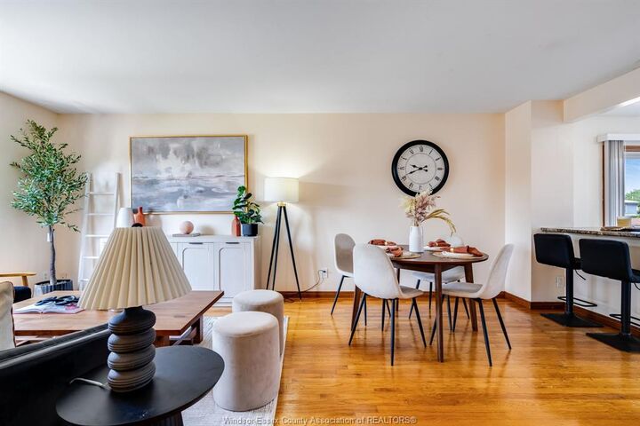 Property Photo: 2956 Alderbrook Drive ON N8W 5H5