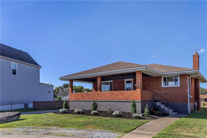 Property Photo: 2004 Orofino Street PA 15132