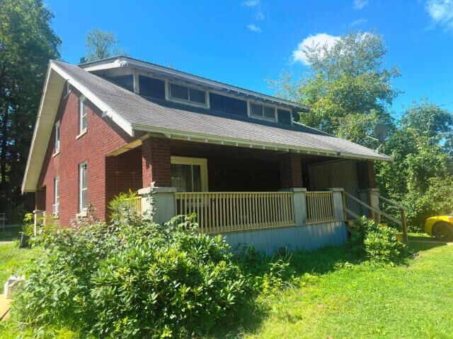 Property Photo: 39 Erie Street PA 16329