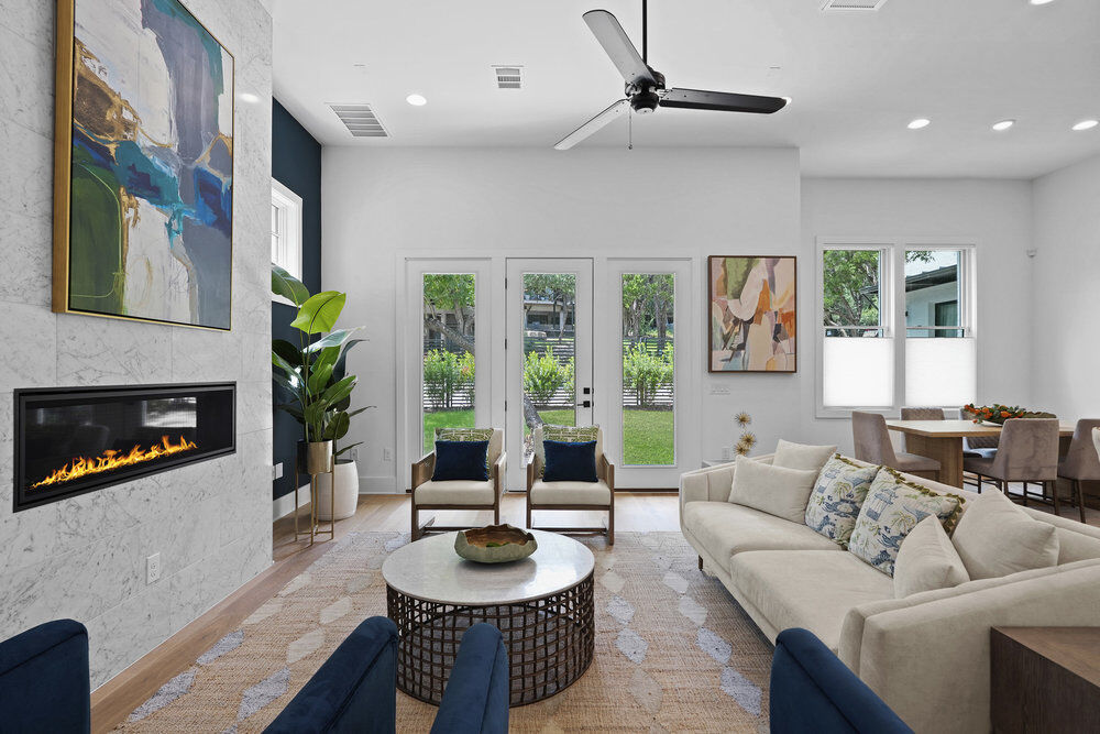 Property Photo: 1719 Spyglass Drive 18 TX 78746