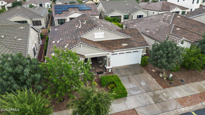 Property Photo:  21152 E Poco Calle --  AZ 85142 