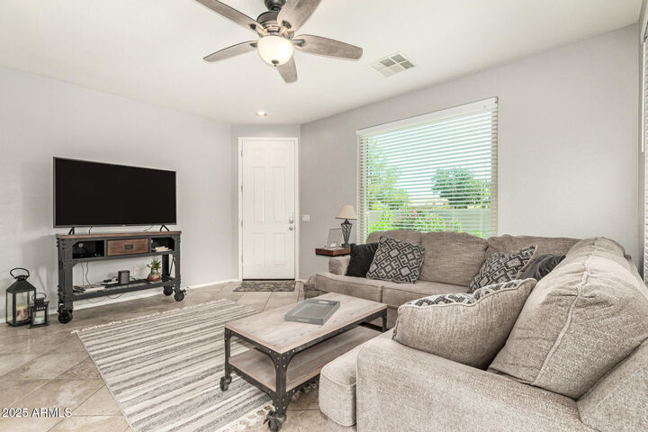Property Photo:  1991 E Browning Place  AZ 85286 