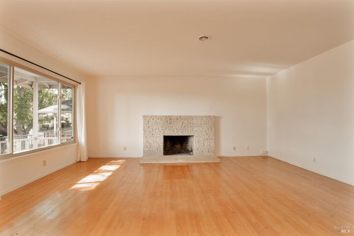 Property Photo: 112 Fairfax Court CA 94591