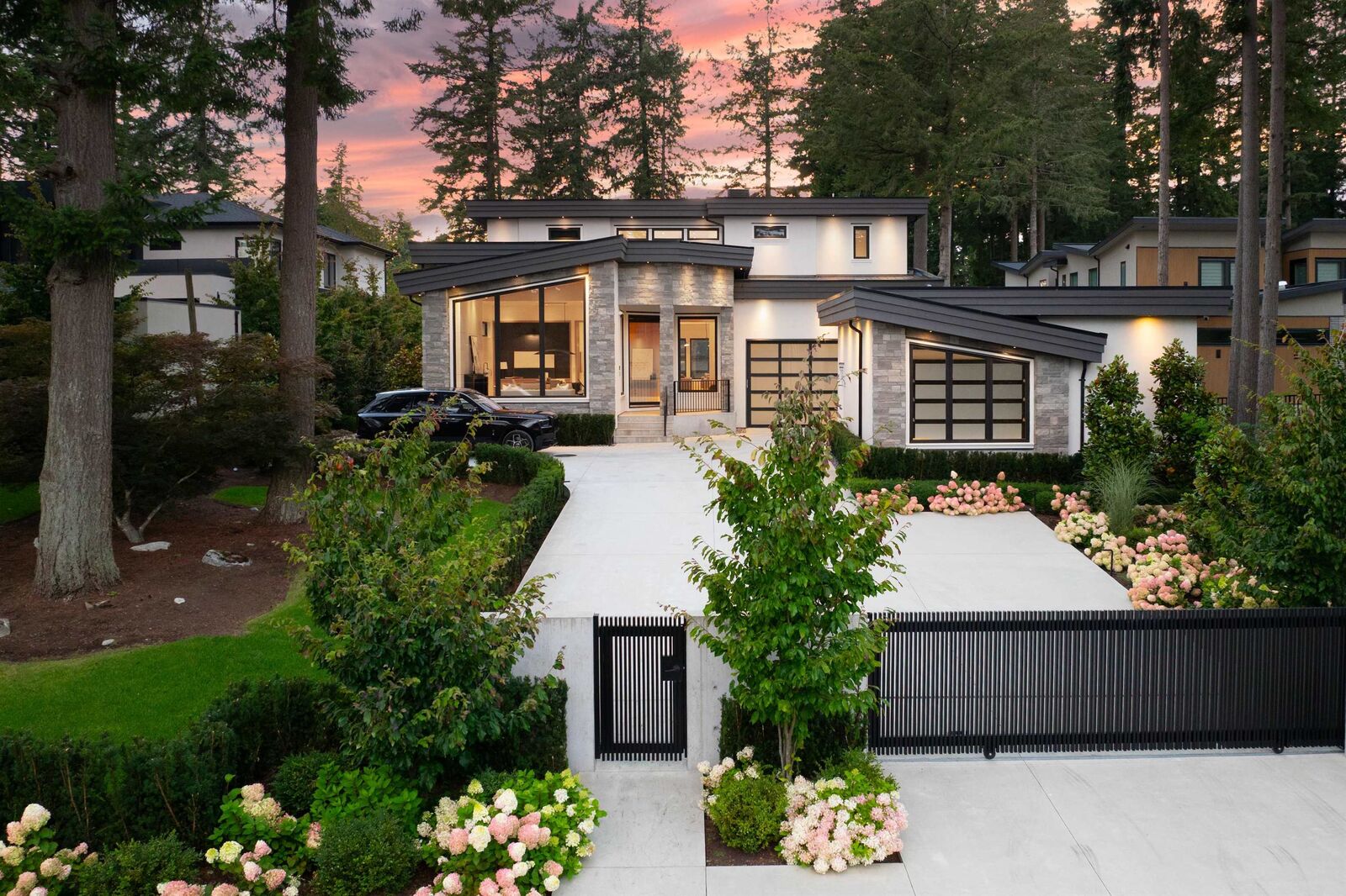 Property Photo: 2565 141 Street BC V4P 2E5