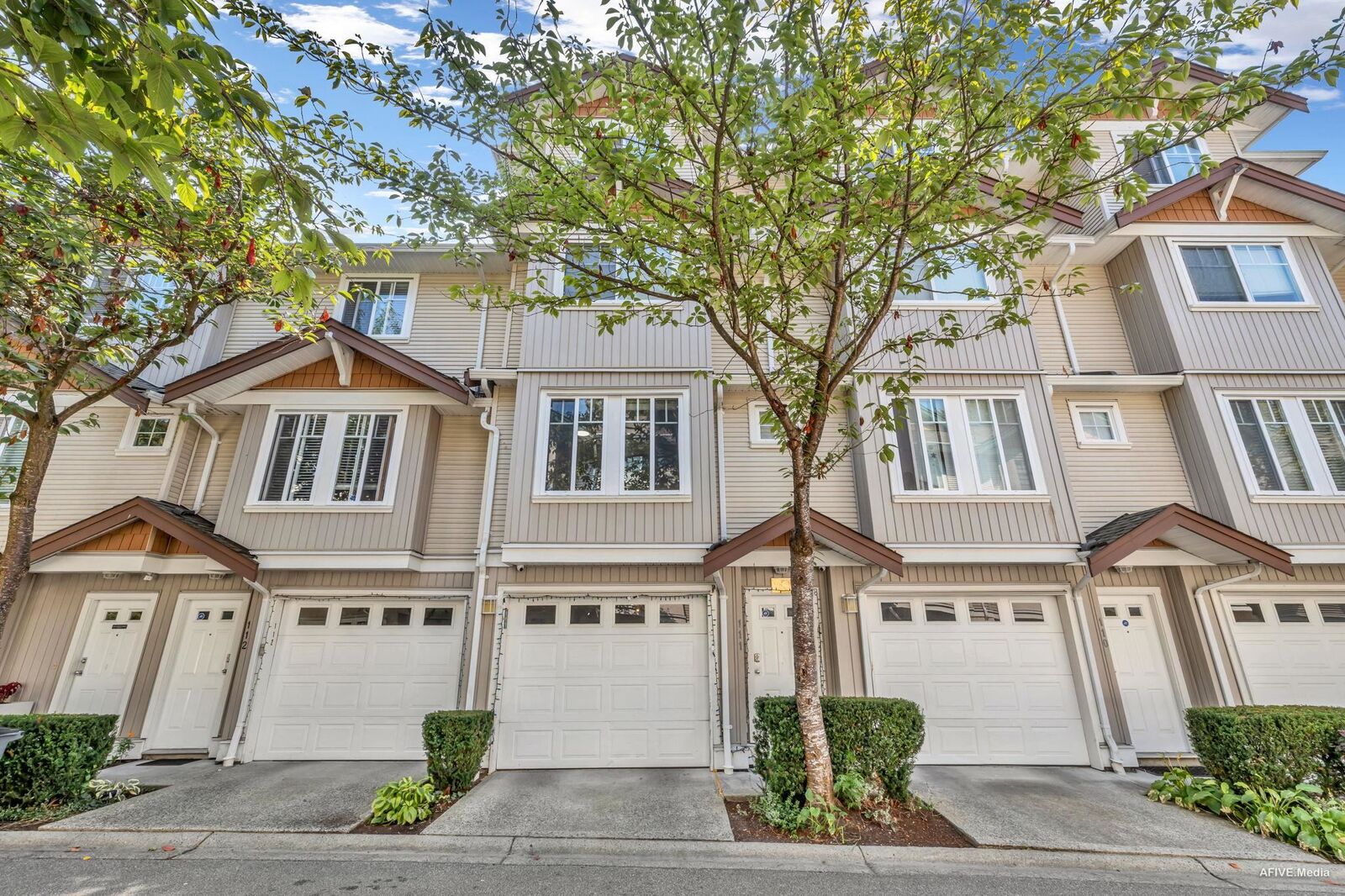 Property Photo: 12711 64 Avenue 111 BC V3W 1X1