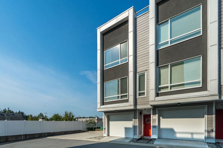 Property Photo:  19628 55A Avenue 21  BC V3A 3X2 