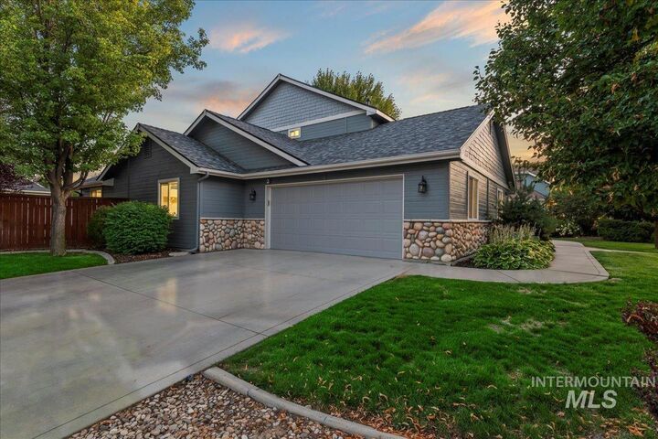 Property Photo:  12323 W Muir Ridge Dr  ID 83709 