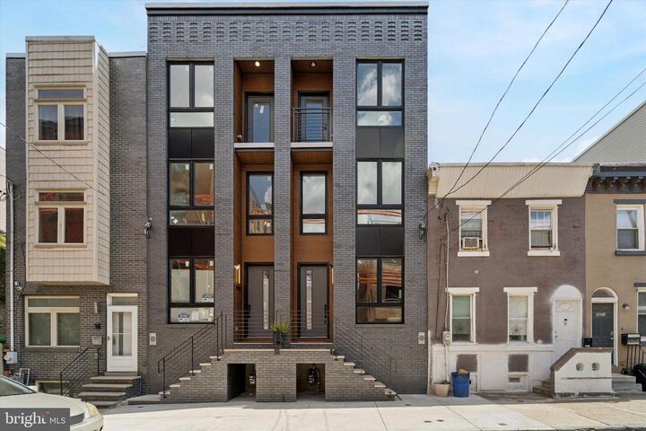 2425 Coral Street  Philadelphia PA 19125 photo