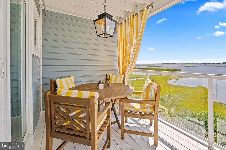 Property Photo: 37304 Lighthouse Road 10 DE 19975