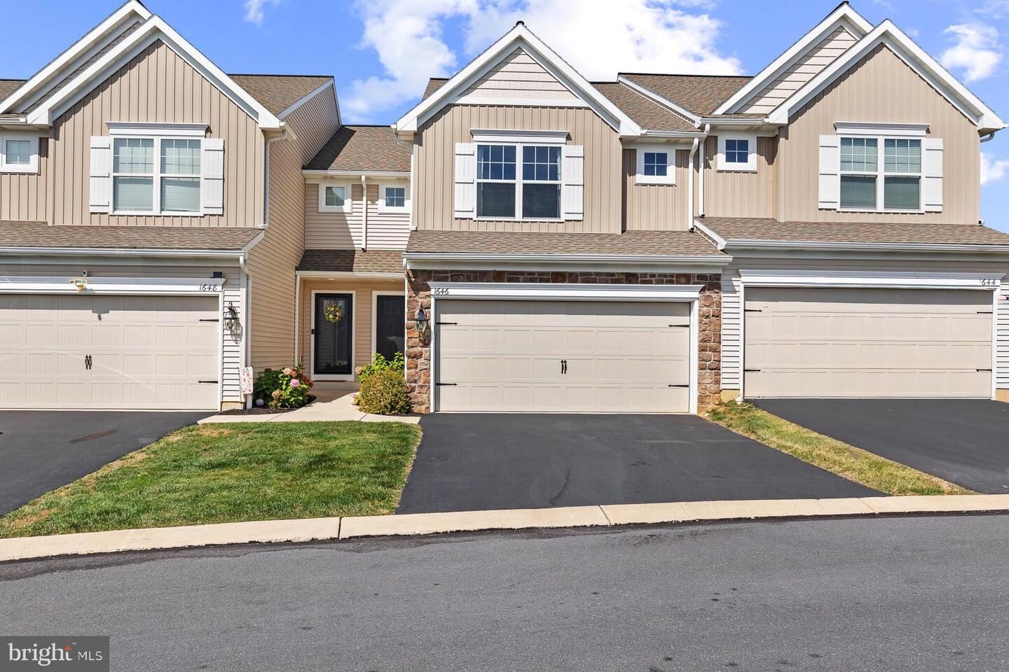 Property Photo: 1646 Haralson Drive PA 17055
