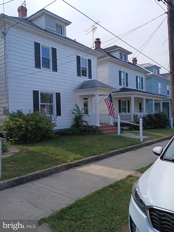 Property Photo:  308 S Illinois Avenue  WV 25401 