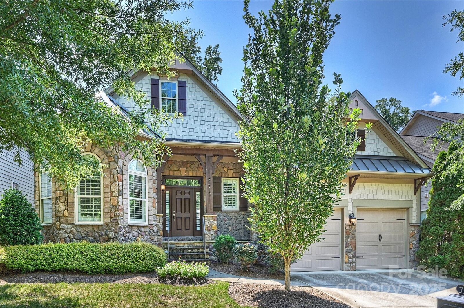 Property Photo: 7415 Edenbridge Lane NC 28226