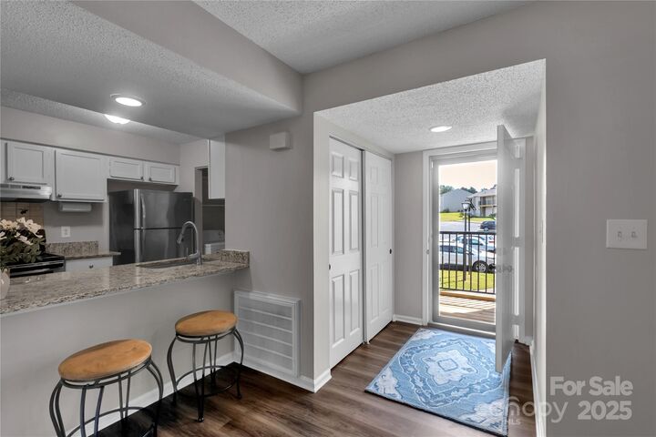 Property Photo: 11014 Running Ridge Road NC 28226