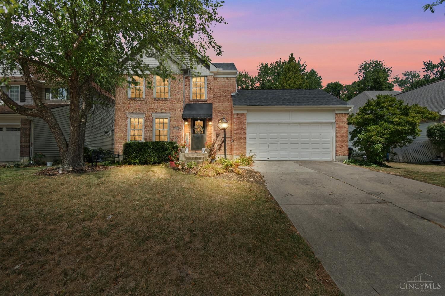 Property Photo: 8538 Sunmont Drive OH 45255