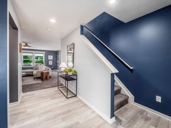 Property Photo: 8723 Hawks Grove Court OH 43035
