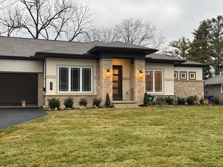 3163 S Dorchester Road  Columbus OH 43221 photo