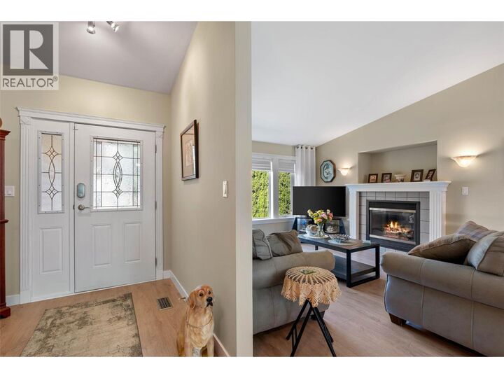 Photo de la propriété: 351 Juniper Street BC V0E 1M0