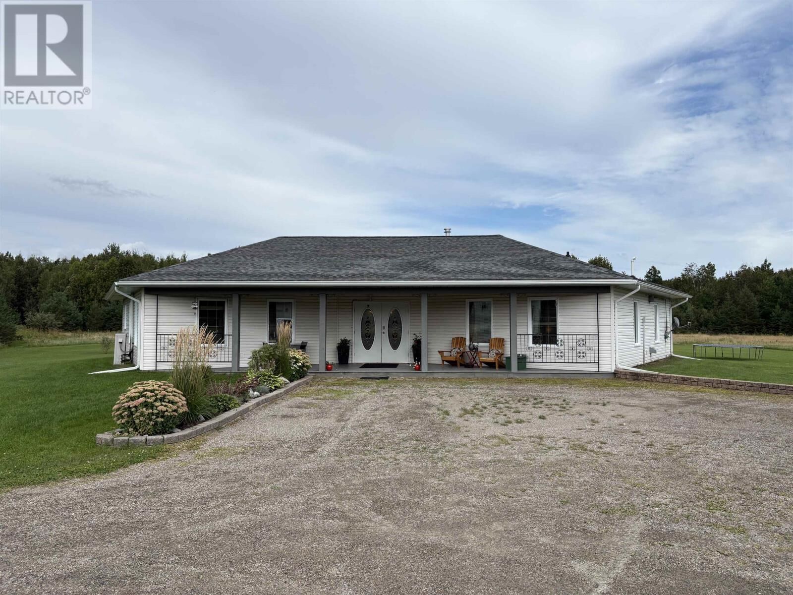 Property Photo: 2250 Mutz Rd ON P0W 1C0
