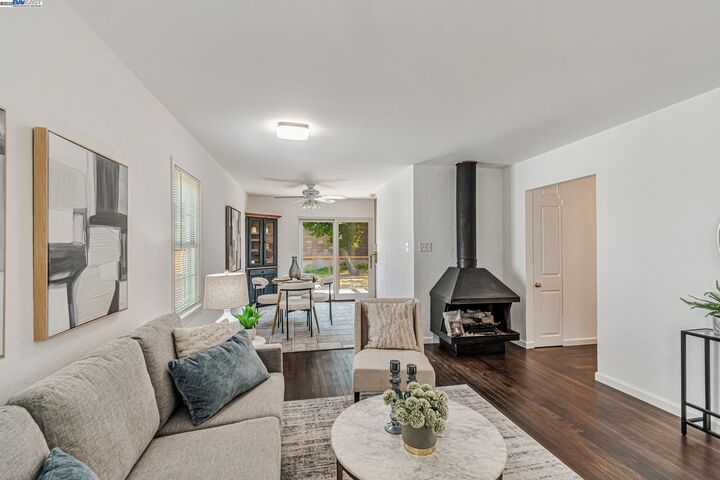 Property Photo: 1456 Timothy CA 94577