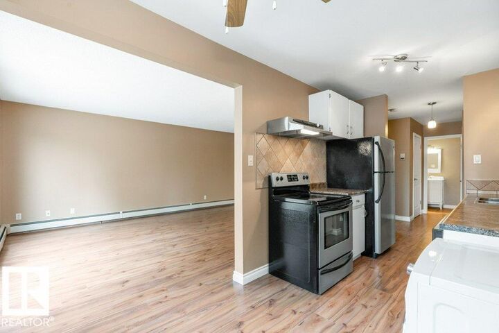 Property Photo: 10145 113 Street NW 408 AB T5K 1P1