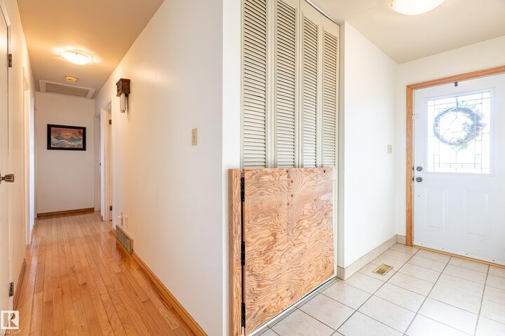 Property Photo: 57127 Range Road 251 AB T0G 1L1